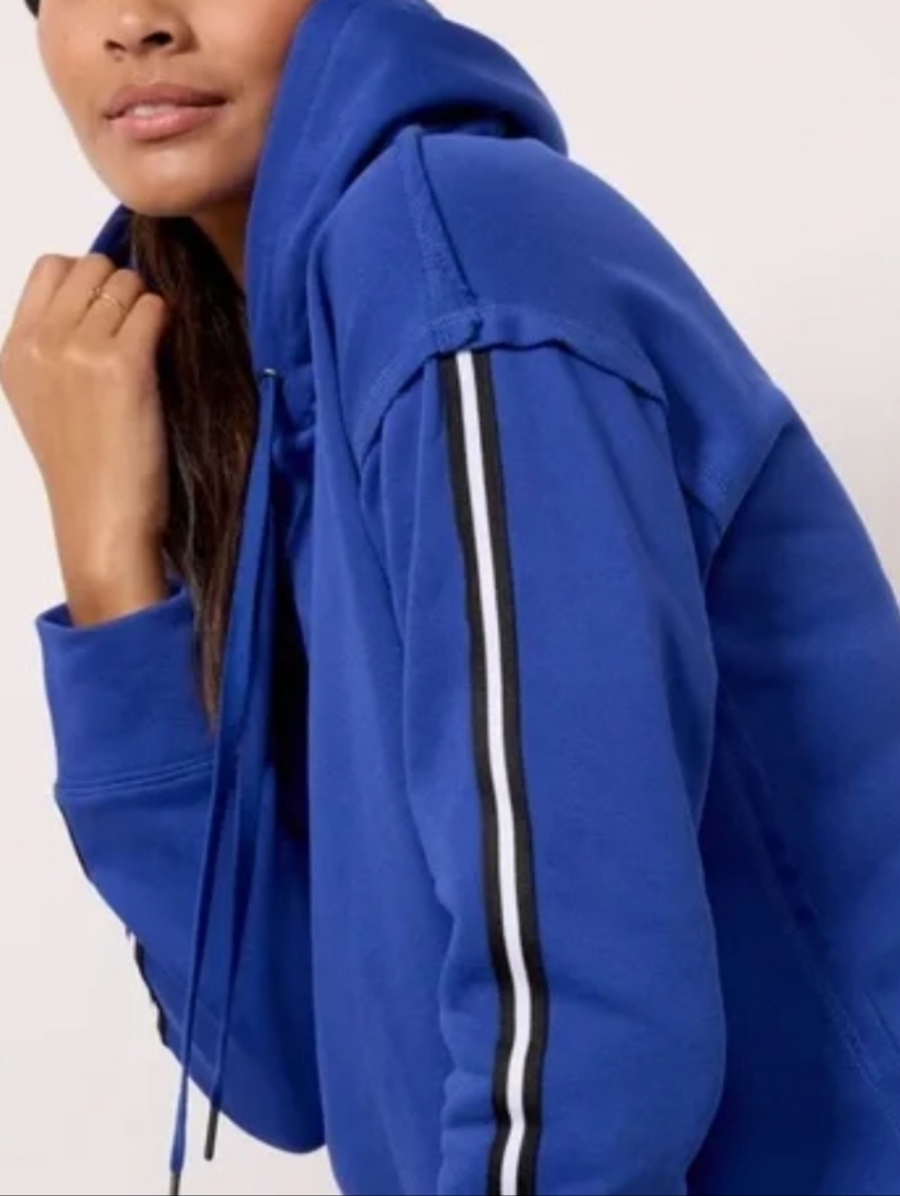 Evereve Kerry Tape Trim Hoodie - Picture 4 of 14